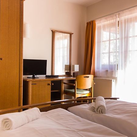 M1 Szeker Csarda Hotel Es Etterem Obarok Dış mekan fotoğraf