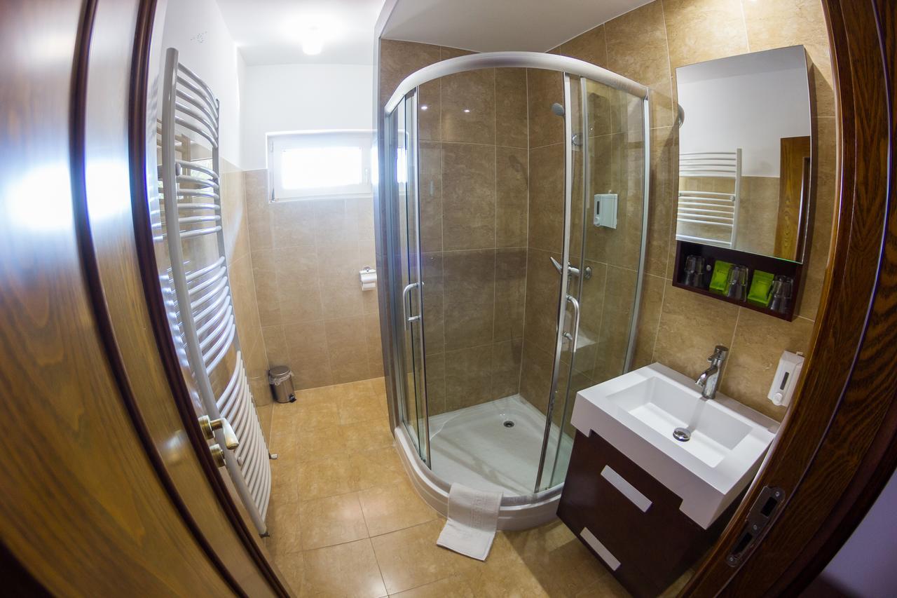M1 Szeker Csarda Hotel Es Etterem Obarok Dış mekan fotoğraf